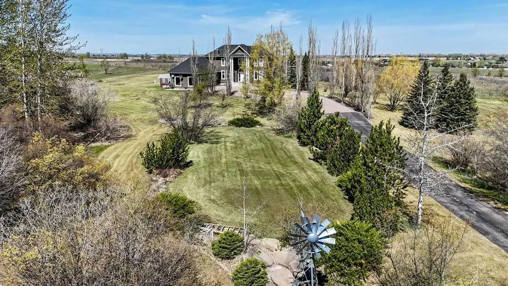 64240 266 Avenue E Rural Foothills County AB T1S 4L9