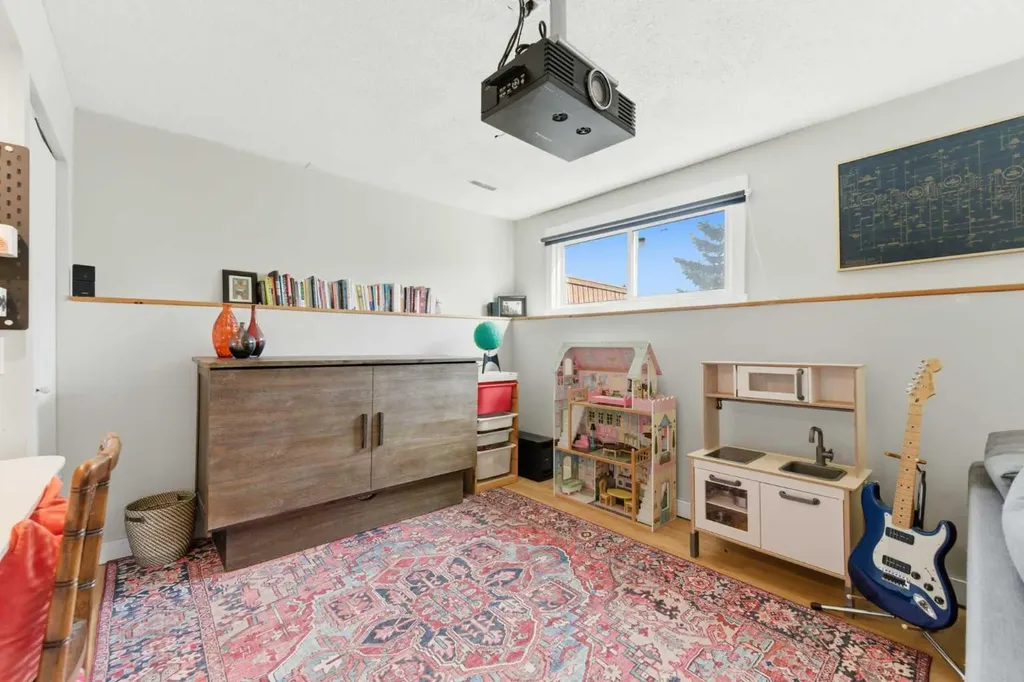 35 Millbank Road SW Calgary AB T2Y 2B6
