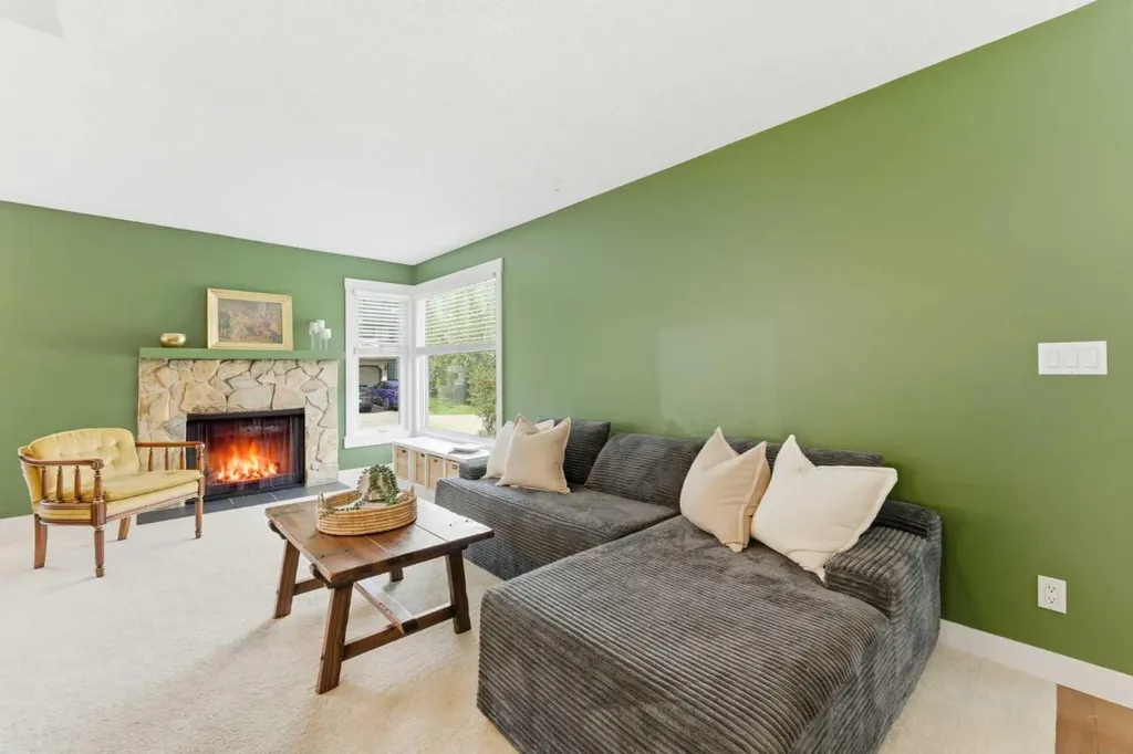 35 Millbank Road SW Calgary AB T2Y 2B6