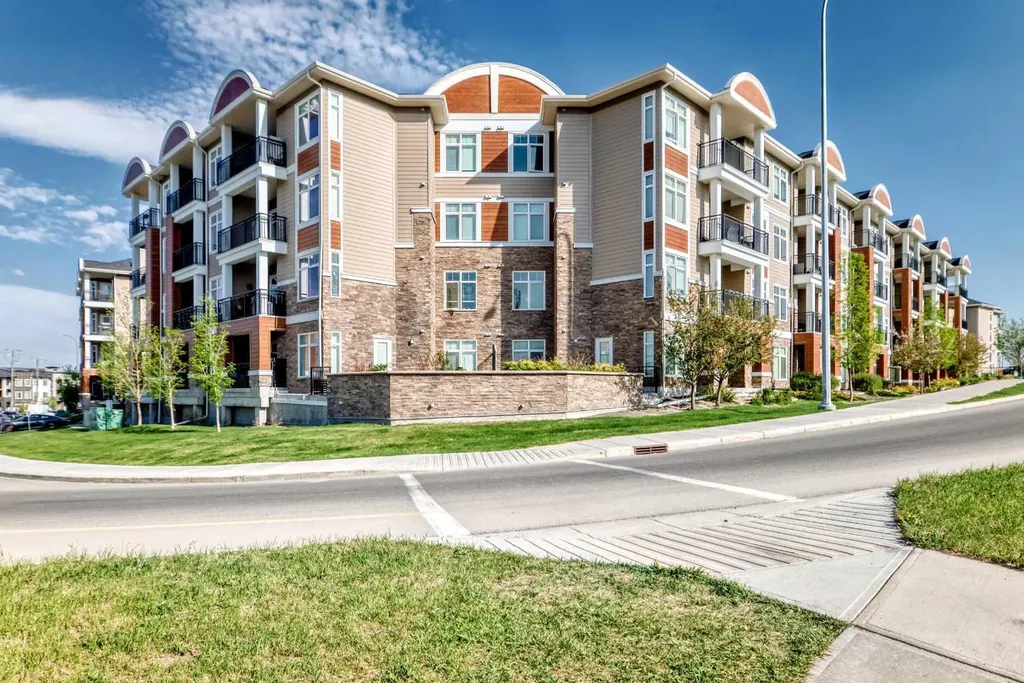 3727 Sage Hill Drive NW Calgary AB T3R 1T7