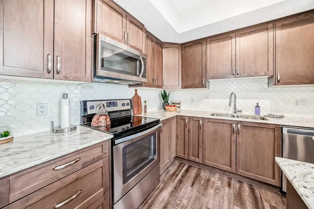 3727 Sage Hill Drive NW Calgary AB T3R 1T7