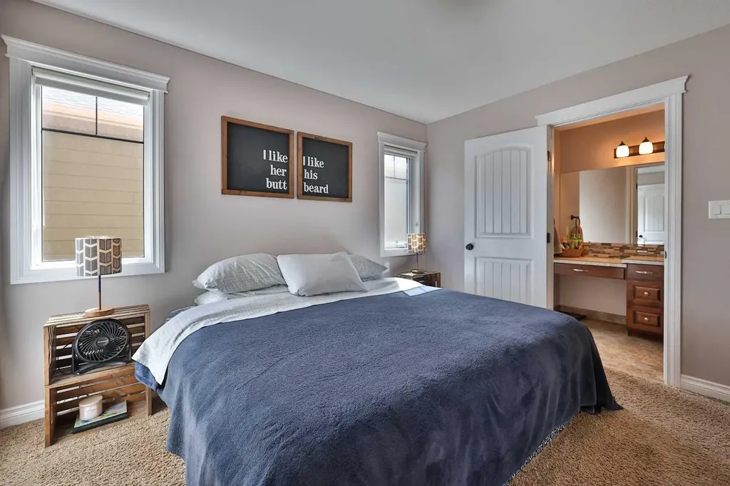 402 11 Street Nobleford AB T0L 1S0