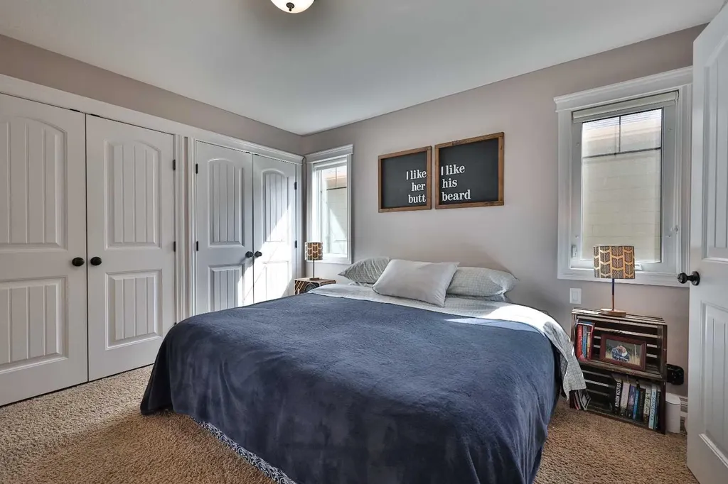 402 11 Street Nobleford AB T0L 1S0