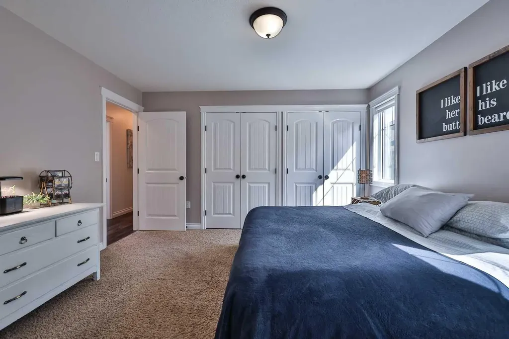 402 11 Street Nobleford AB T0L 1S0