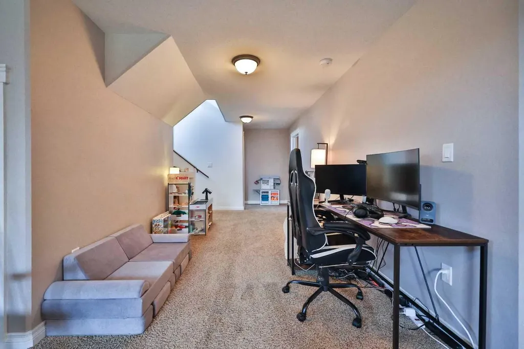 402 11 Street Nobleford AB T0L 1S0