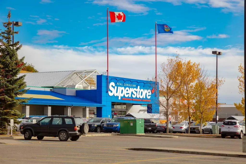 70 Glamis Drive SW Calgary AB T3E 6T6