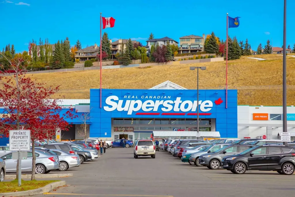 70 Glamis Drive SW Calgary AB T3E 6T6