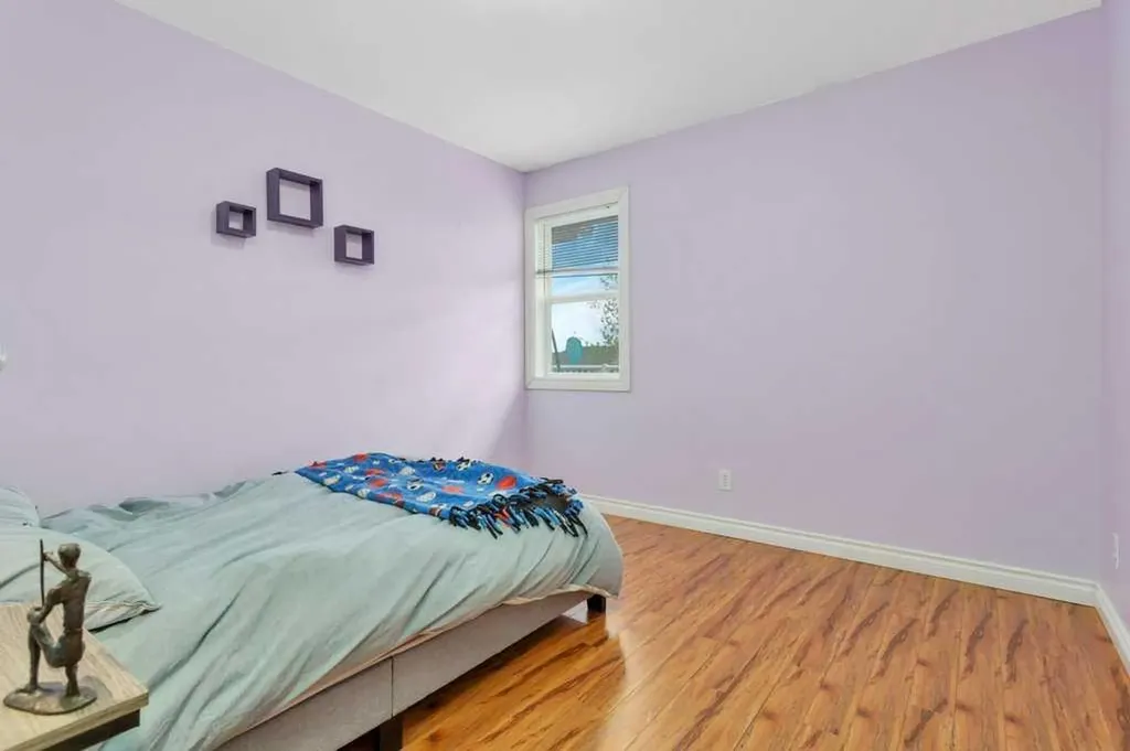 50 Westwood Crescent Sylvan Lake AB T4S 1V8