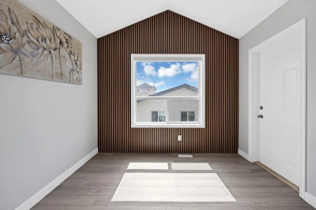 288 Saddlemead Road NE Calgary AB T3J4J4