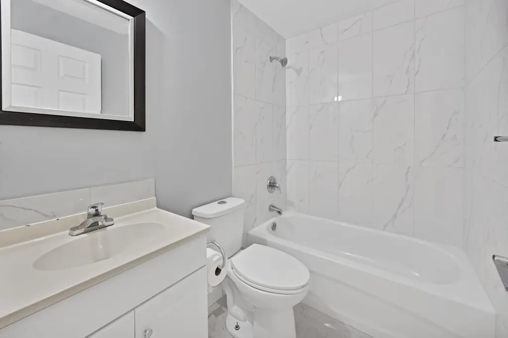 288 Saddlemead Road NE Calgary AB T3J4J4
