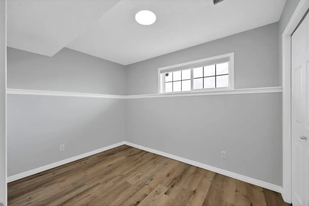 288 Saddlemead Road NE Calgary AB T3J4J4