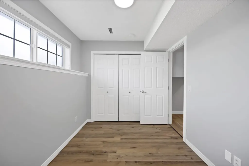 288 Saddlemead Road NE Calgary AB T3J4J4