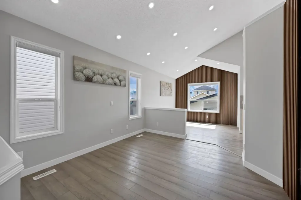 288 Saddlemead Road NE Calgary AB T3J4J4