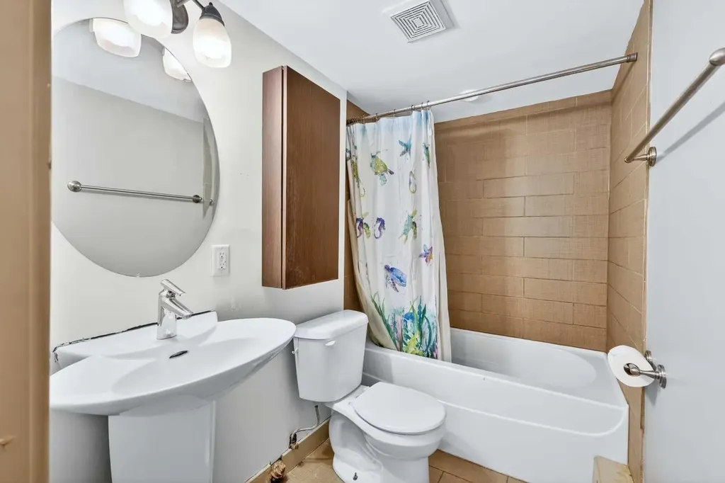 2020 11 Avenue SW Calgary AB T3C 0P1