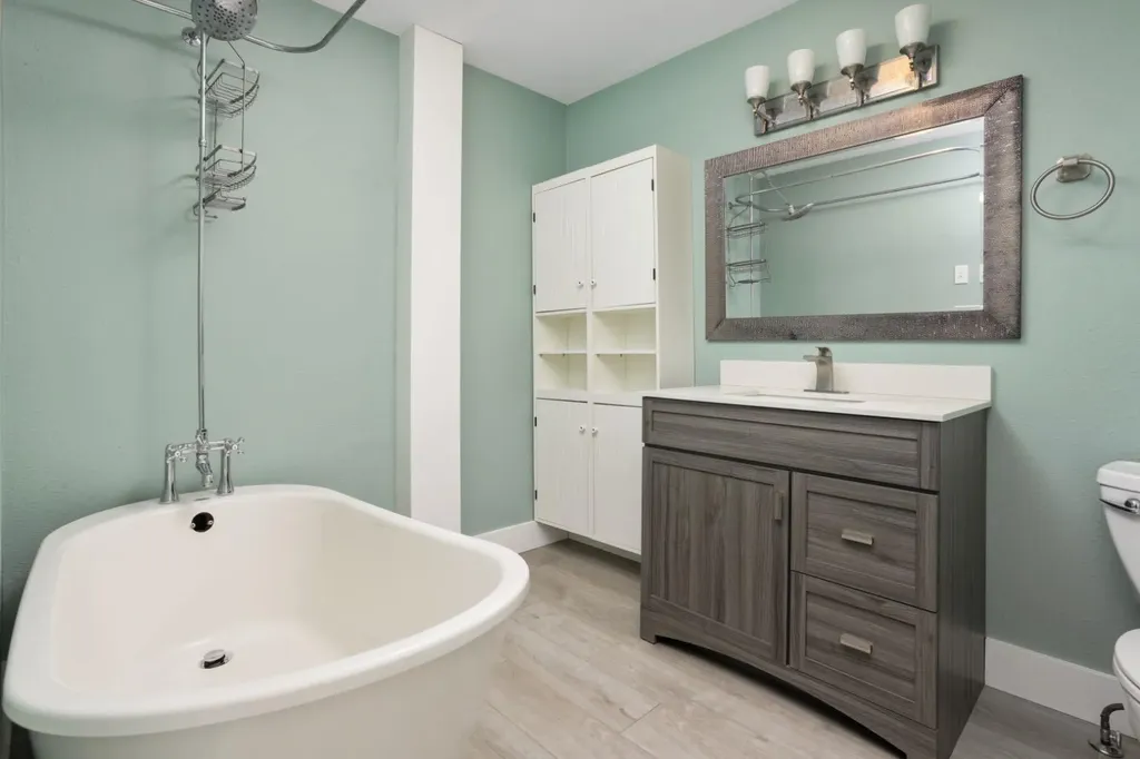 1018 Moville Street Ohaton AB T0B 3P0