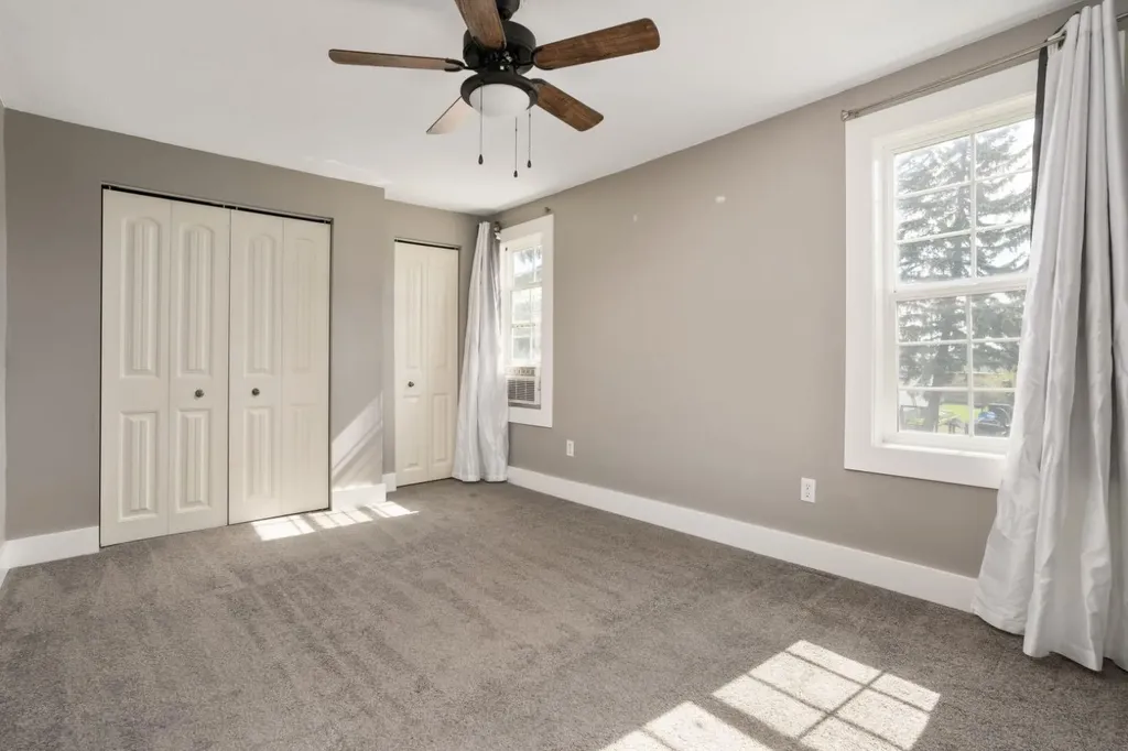 1018 Moville Street Ohaton AB T0B 3P0