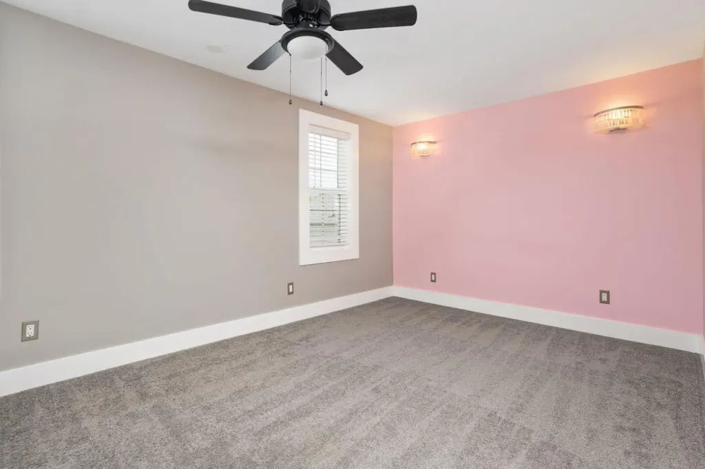 1018 Moville Street Ohaton AB T0B 3P0
