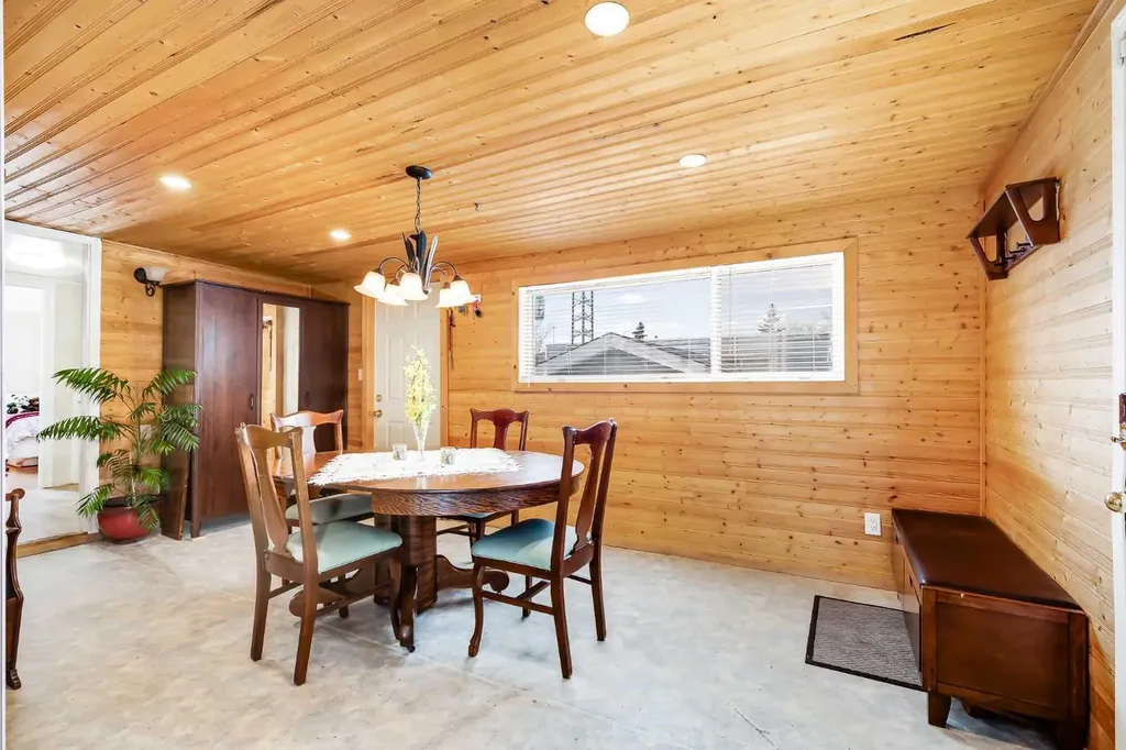 240 Big Hill Circle SE Airdrie AB T4A 1P8