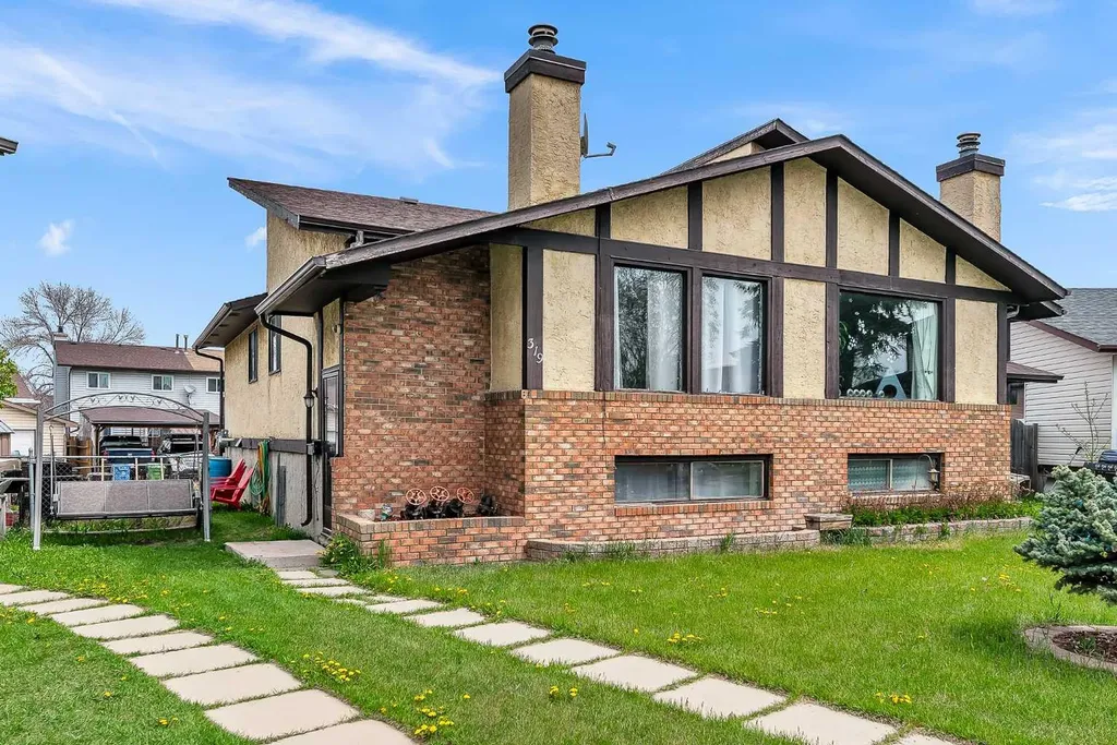 319 Templemont Place NE Calgary AB T1Y 5A7