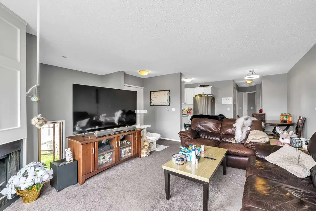 319 Templemont Place NE Calgary AB T1Y 5A7