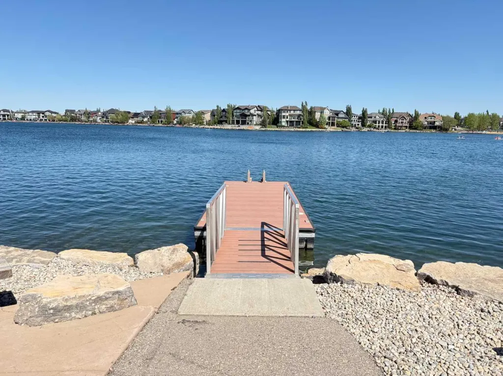 98 Auburn Sound View SE Calgary AB T3M 0C9