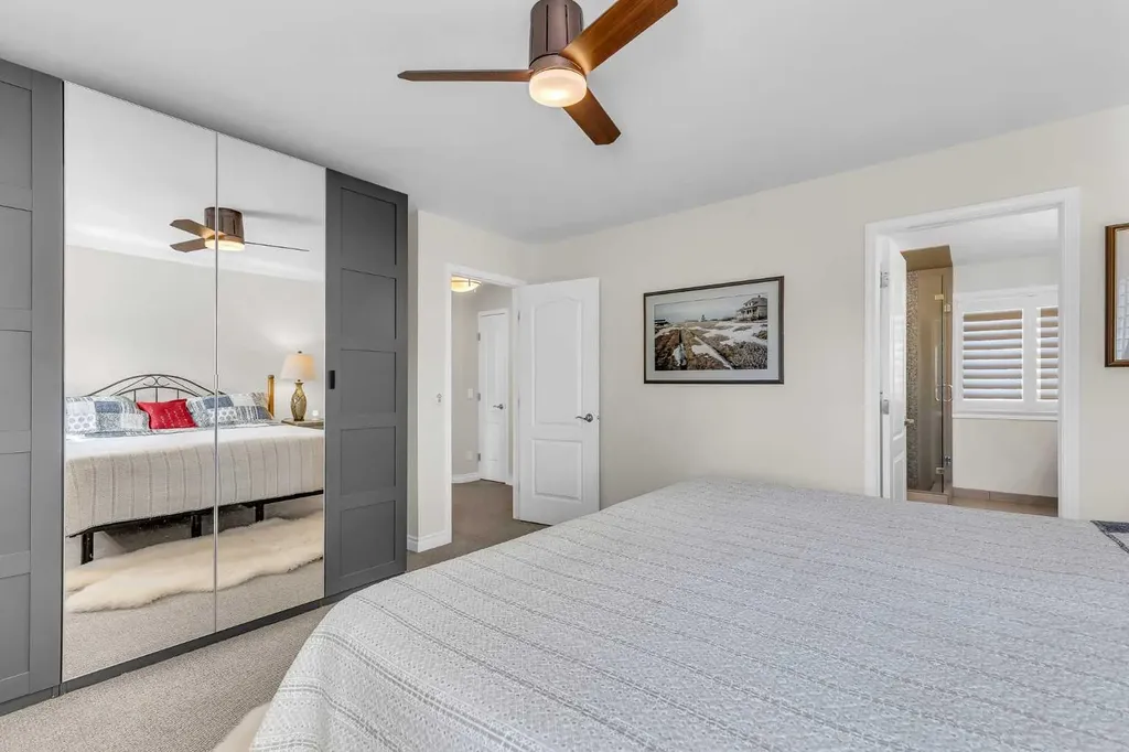 89 Douglasdale Crescent SE Calgary AB T2Z 3A2