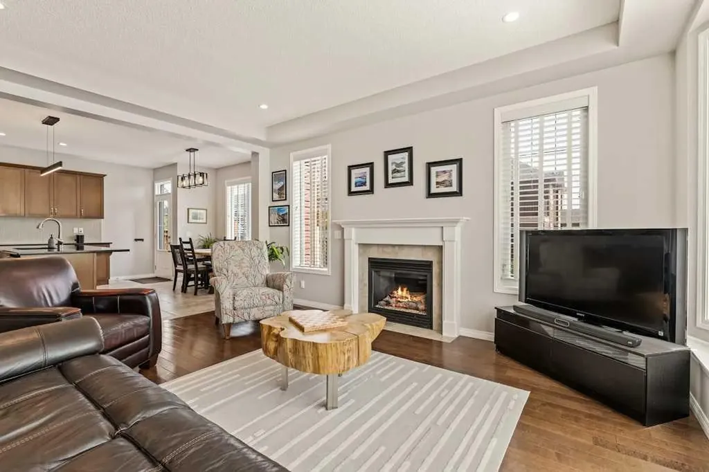 728 Windridge Road SW Airdrie AB T4B 2R1
