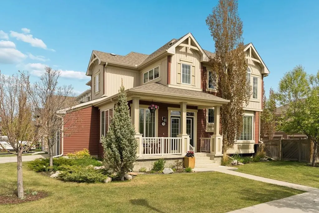 728 Windridge Road SW Airdrie AB T4B 2R1