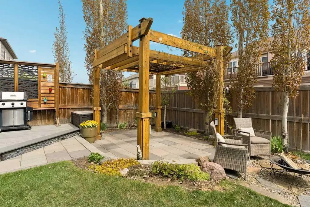 728 Windridge Road SW Airdrie AB T4B 2R1