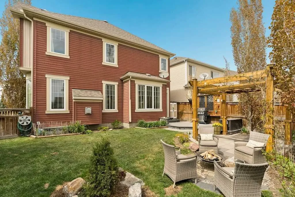 728 Windridge Road SW Airdrie AB T4B 2R1