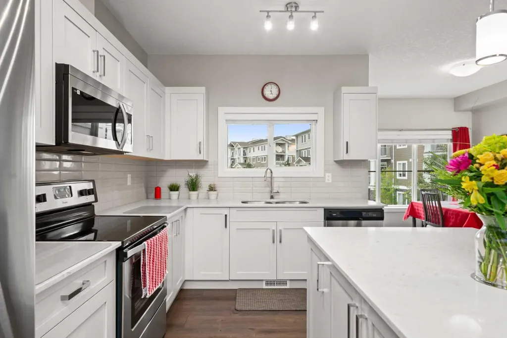 536 Cranford Drive SE Calgary AB T3M 2P7
