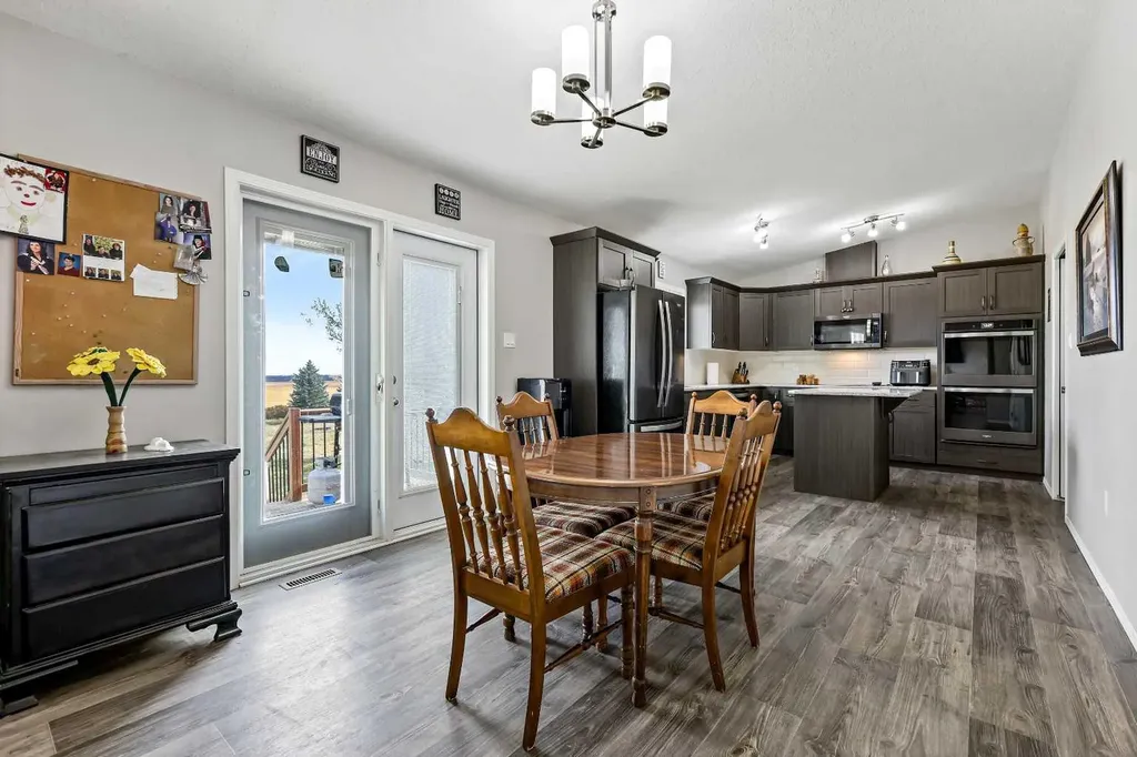 241003 Range Road 235 Rural Wheatland County AB T1P 2B5