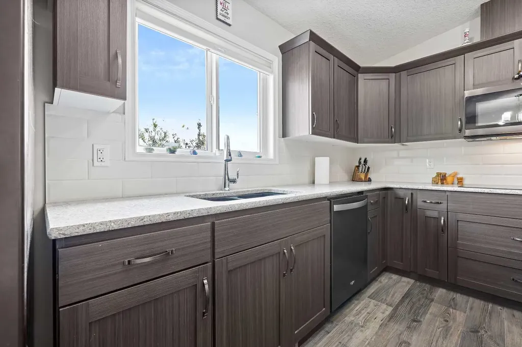 241003 Range Road 235 Rural Wheatland County AB T1P 2B5