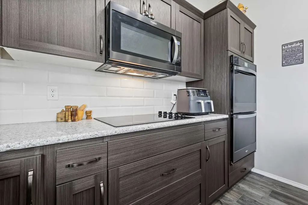 241003 Range Road 235 Rural Wheatland County AB T1P 2B5