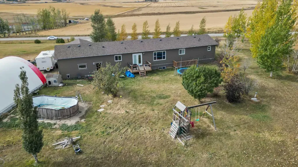 241003 Range Road 235 Rural Wheatland County AB T1P 2B5