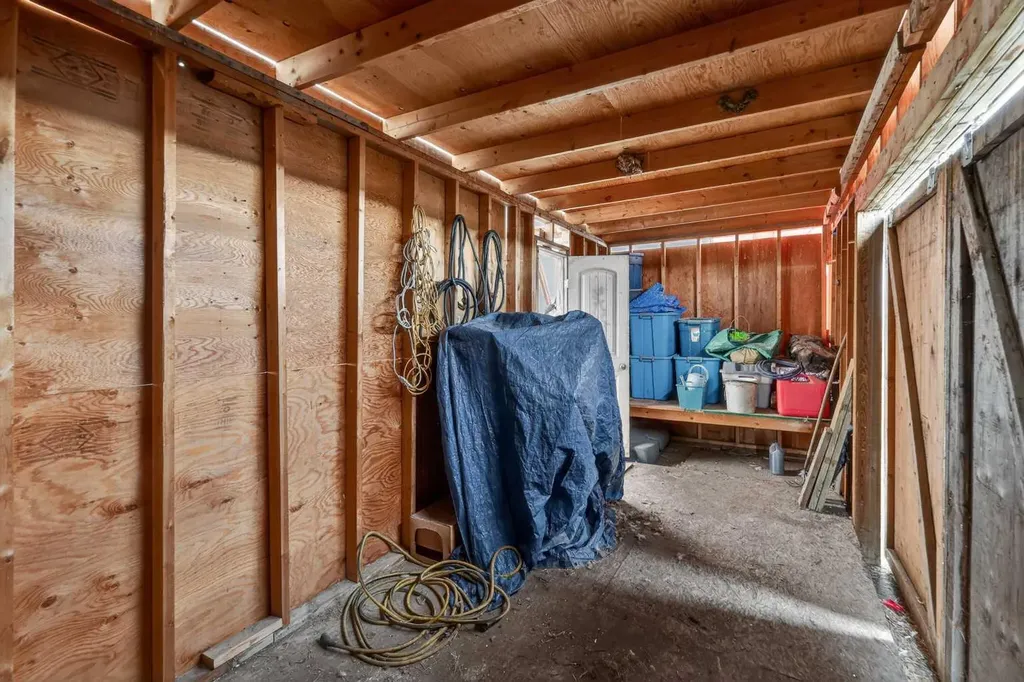241003 Range Road 235 Rural Wheatland County AB T1P 2B5