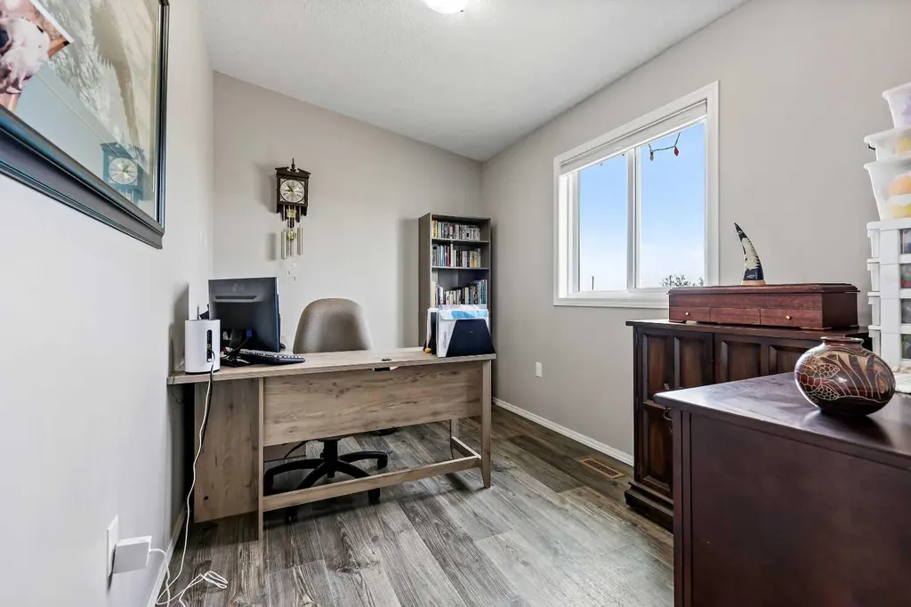 241003 Range Road 235 Rural Wheatland County AB T1P 2B5