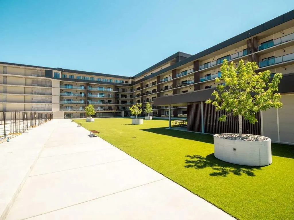 102 Scenic Drive N Lethbridge AB T1H 5L9