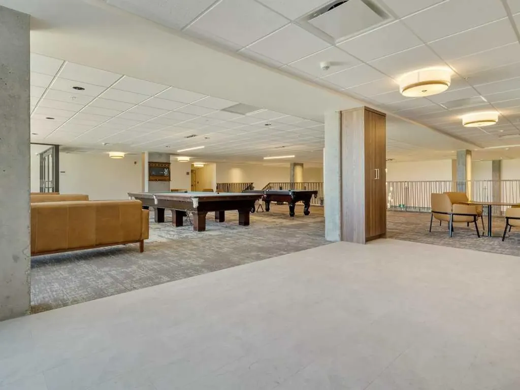 102 Scenic Drive N Lethbridge AB T1H 5L9