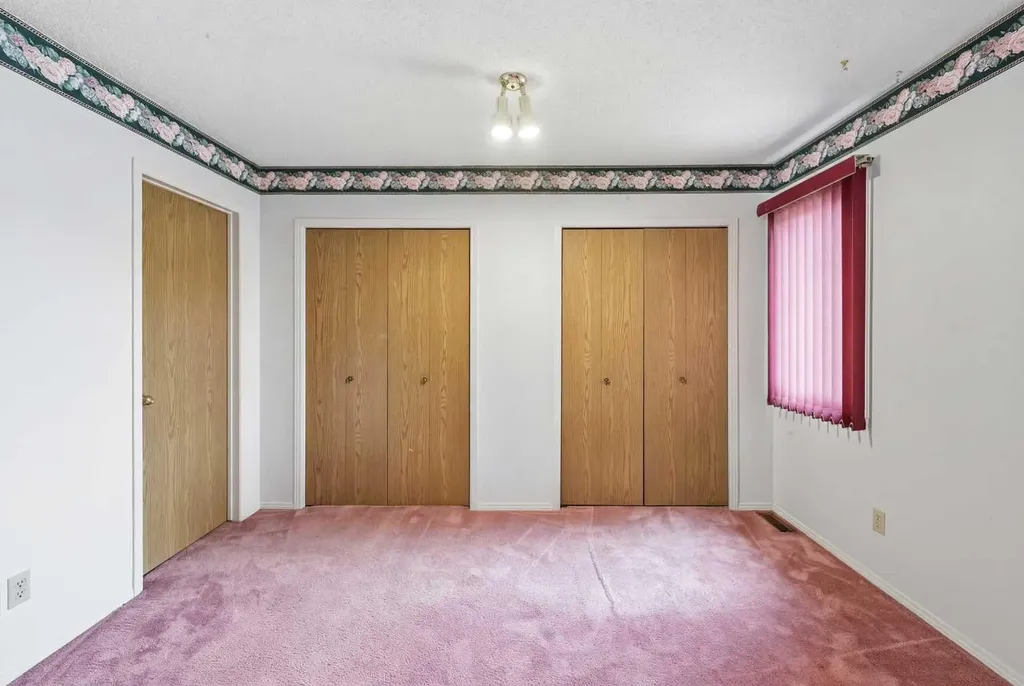 60 Rundlelawn Green NE Calgary AB T1Y 6S5