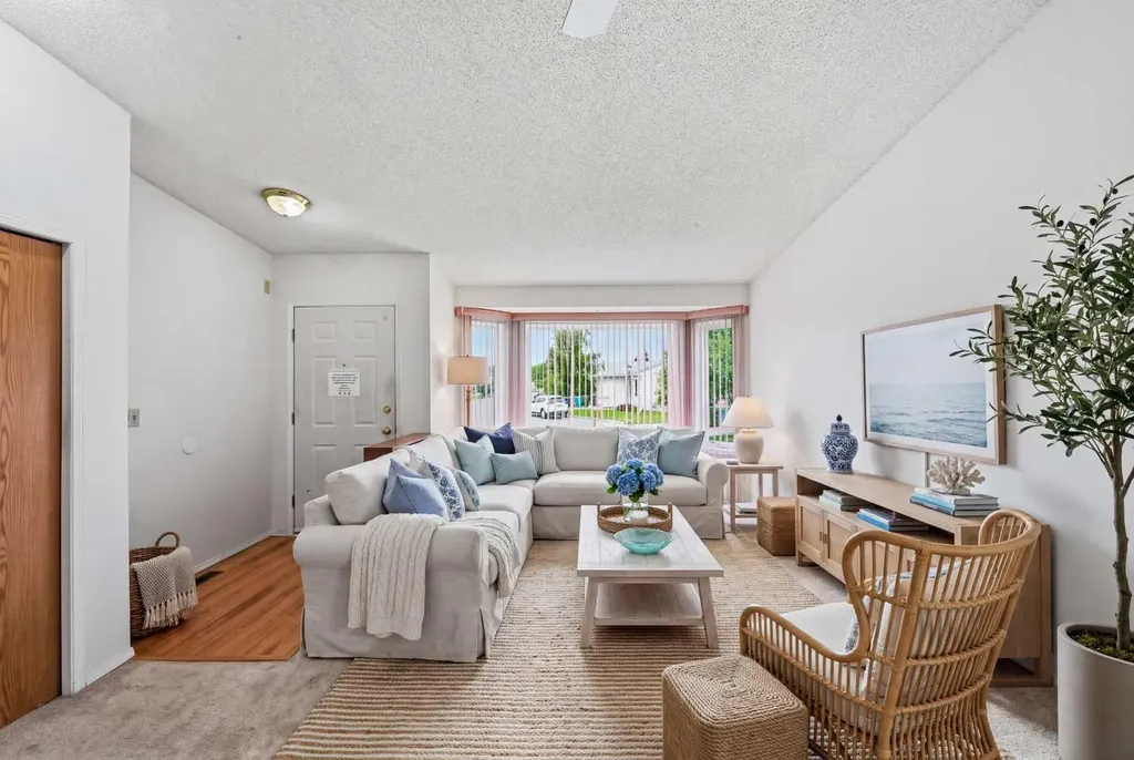 60 Rundlelawn Green NE Calgary AB T1Y 6S5