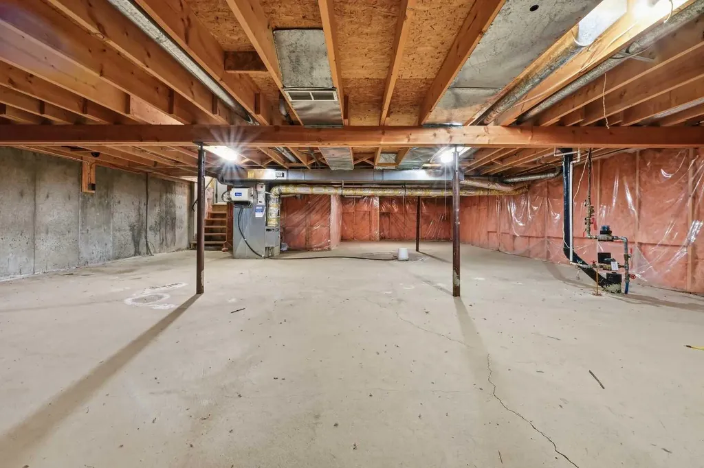 60 Rundlelawn Green NE Calgary AB T1Y 6S5