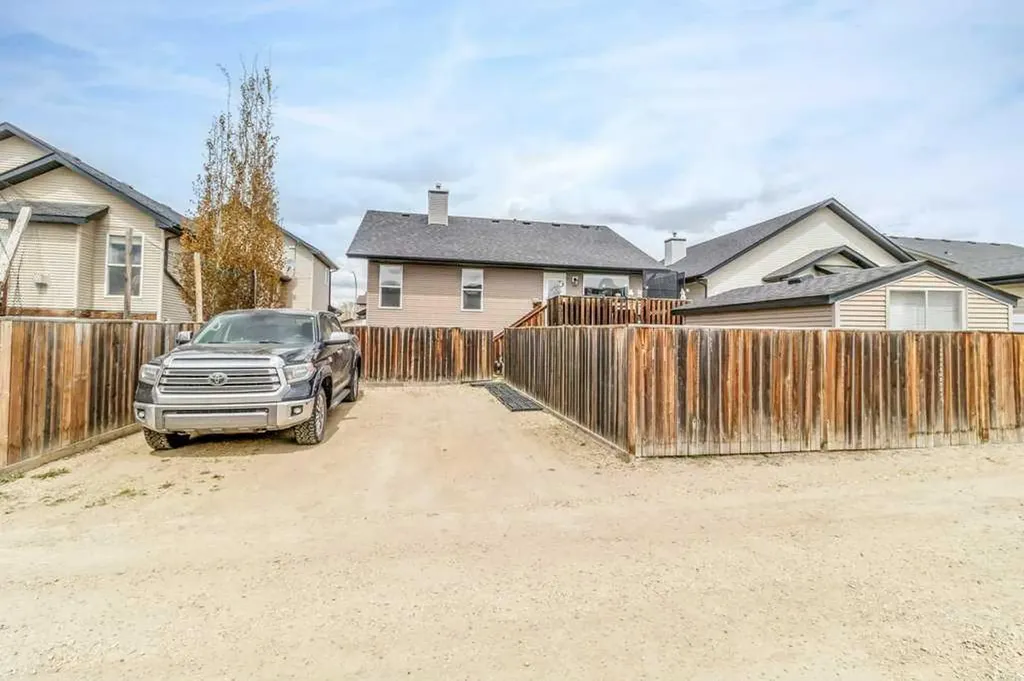 179 Issard Close Red Deer AB T4R 0C2