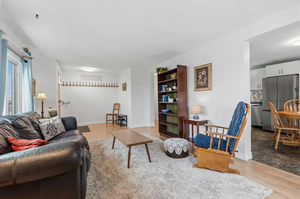 4508 45 Street Mayerthorpe AB T0E 1N0