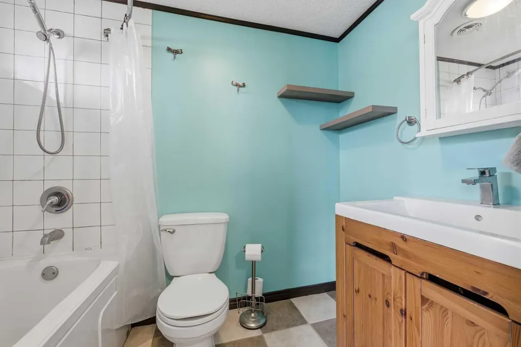 4508 45 Street Mayerthorpe AB T0E 1N0