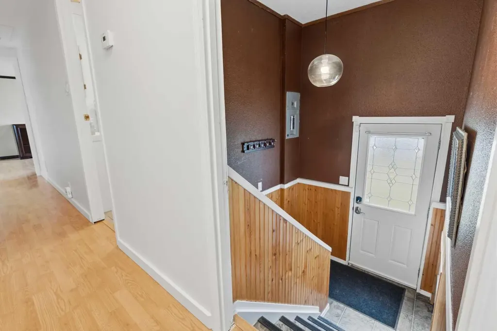 4508 45 Street Mayerthorpe AB T0E 1N0