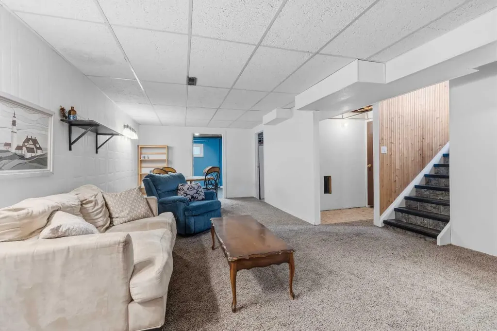 4508 45 Street Mayerthorpe AB T0E 1N0