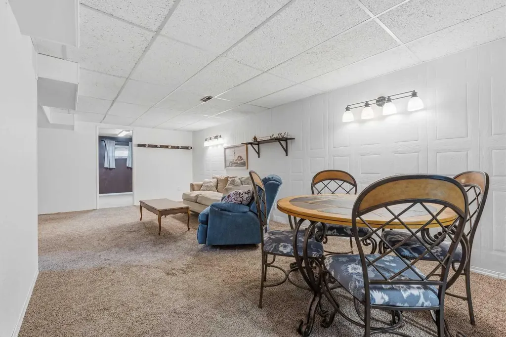 4508 45 Street Mayerthorpe AB T0E 1N0