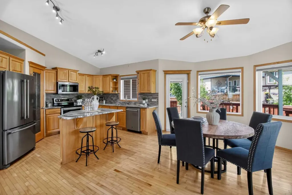 58 Aspen Circle Strathmore AB T1P 1X8