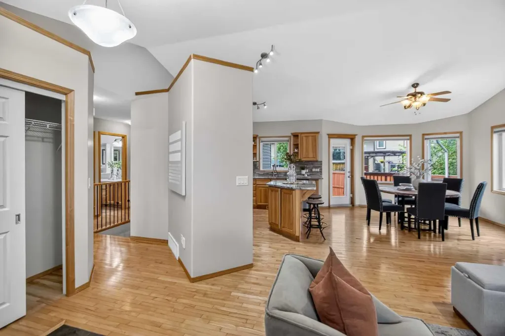 58 Aspen Circle Strathmore AB T1P 1X8